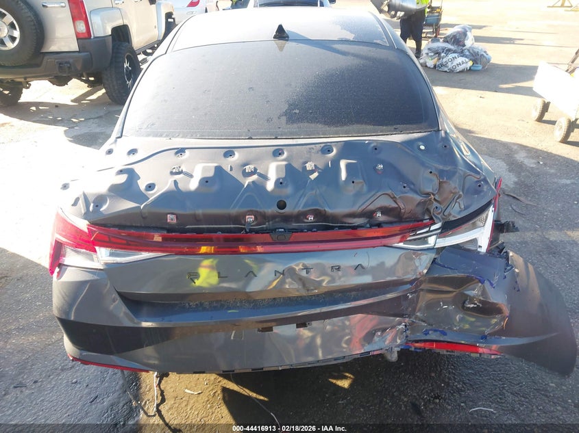 VIN 5NPLN4AG4MH041208 2021 HYUNDAI ELANTRA SEL
