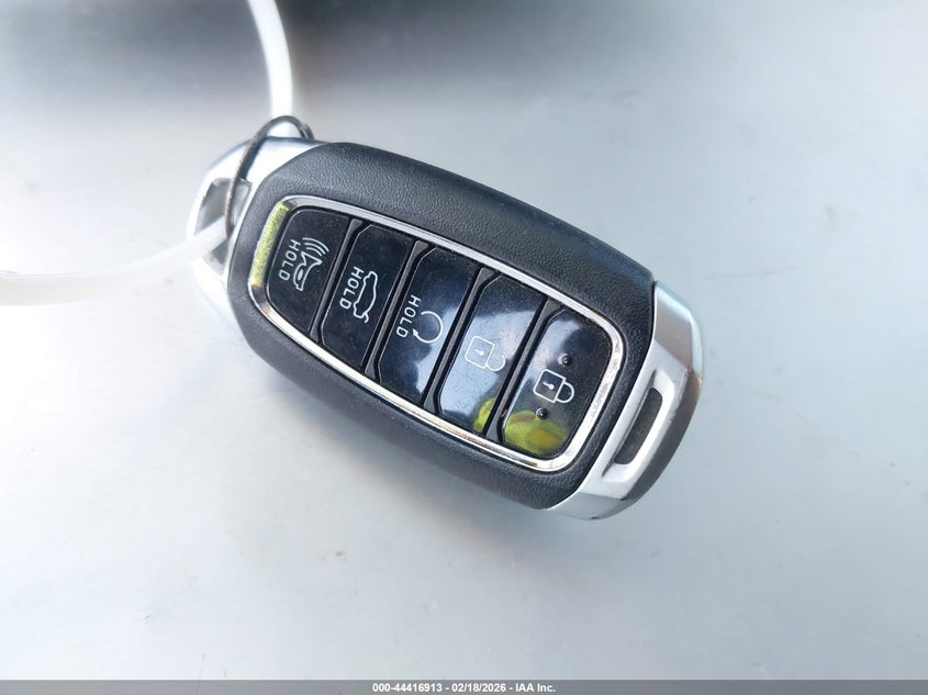 VIN 5NPLN4AG4MH041208 2021 HYUNDAI ELANTRA SEL