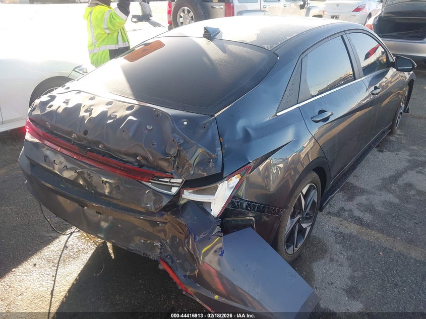 VIN 5NPLN4AG4MH041208 2021 HYUNDAI ELANTRA SEL