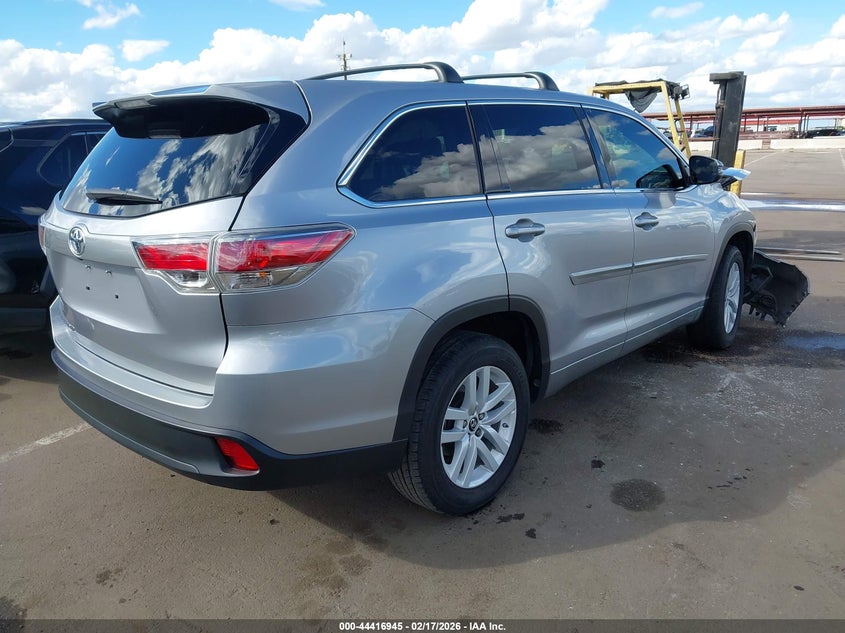 2016 Toyota Highlander Le V6