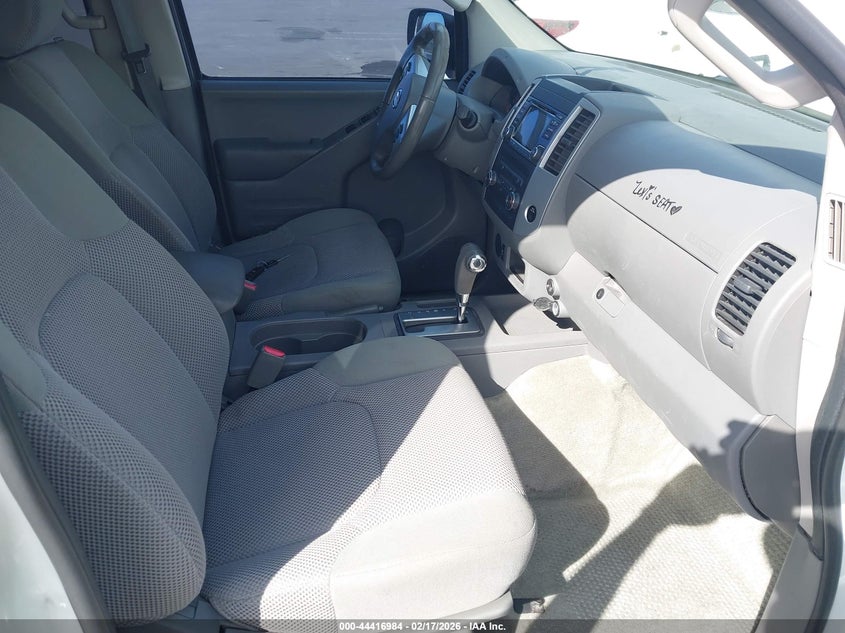 2017 Nissan Frontier Desert Runner/S/Sl/Sv