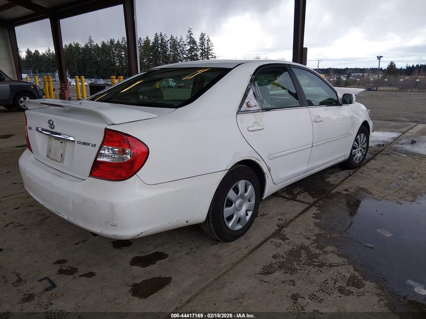 2004 Toyota Camry Le