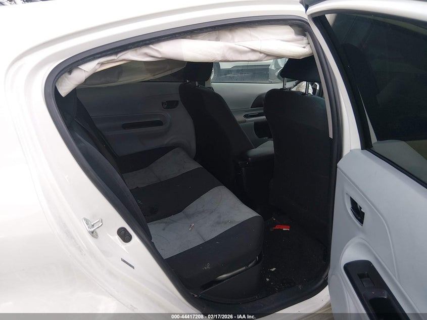 2014 Toyota Prius C Two #8