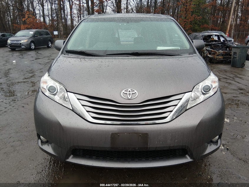 2017 Toyota Sienna Xle Premium 8 Passenger VIN: 5TDYZ3DC6HS861626 Lot: 44417257