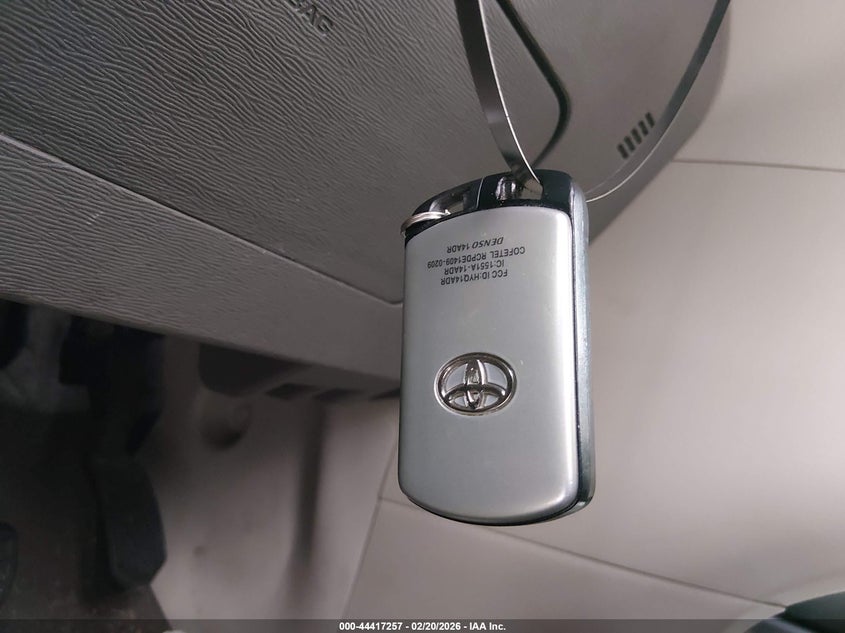 2017 Toyota Sienna Xle Premium 8 Passenger VIN: 5TDYZ3DC6HS861626 Lot: 44417257