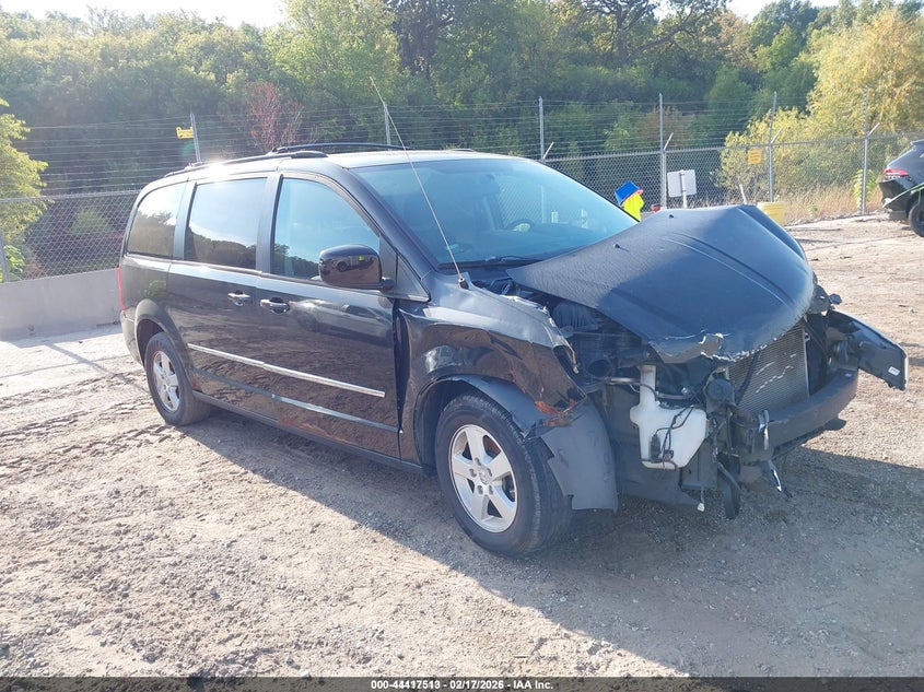 Vin: 2d4rn5d16ar195640, lot: 44914105, dodge grand caravan sxt 2010 img_1