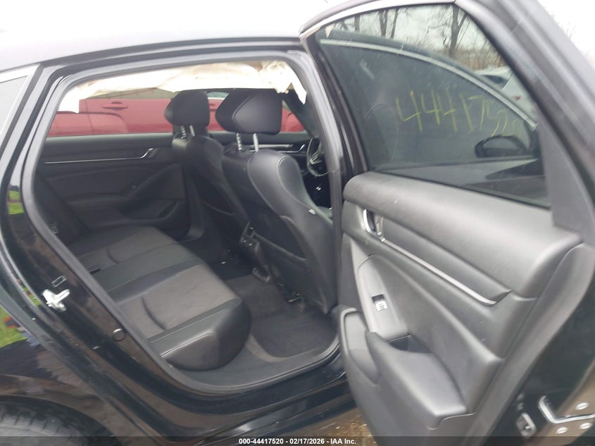 VIN 1HGCV2F39NA021282 2022 HONDA ACCORD SPORT 2.0T
