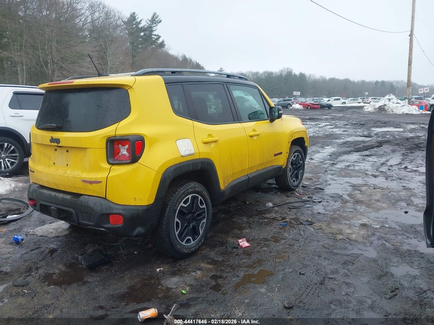2015 Jeep Renegade Trailhawk