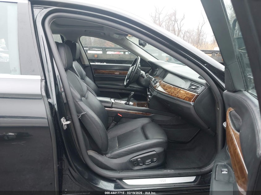 2013 BMW 750I xDrive