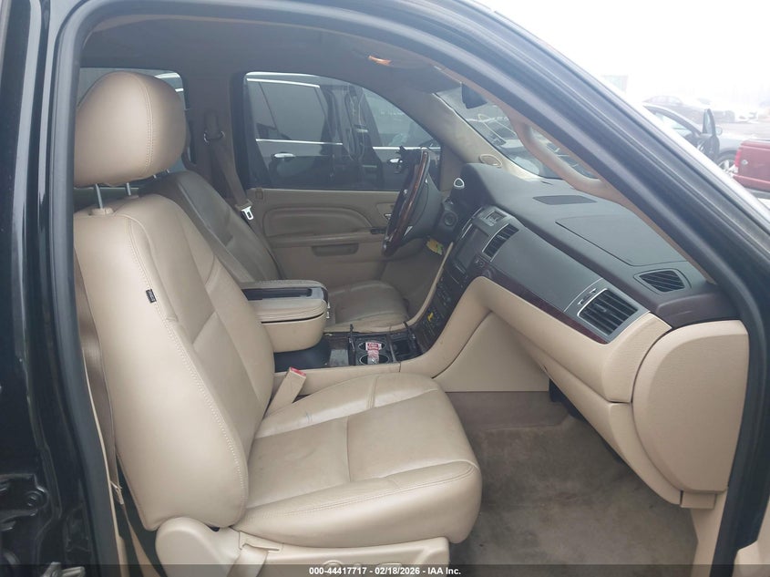 2014 Cadillac Escalade Luxury