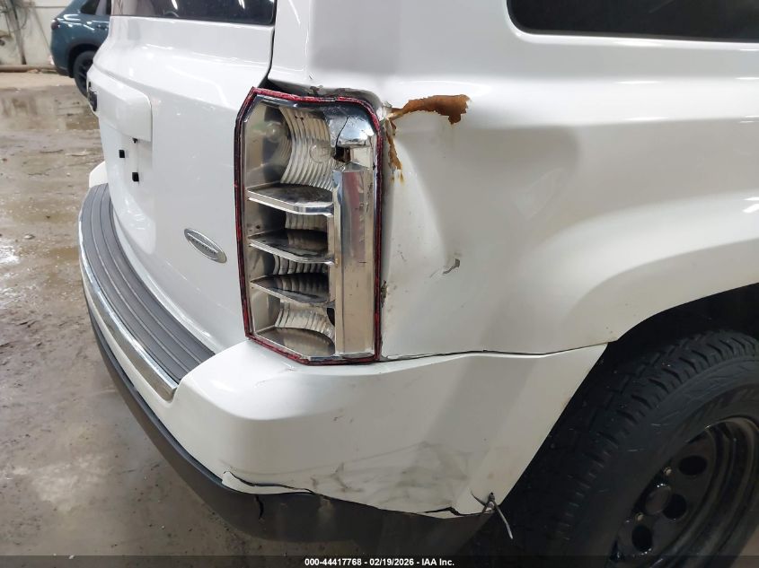 2011 Jeep Patriot Latitude X VIN: 1J4NF4GB8BD282204 Lot: 44417768