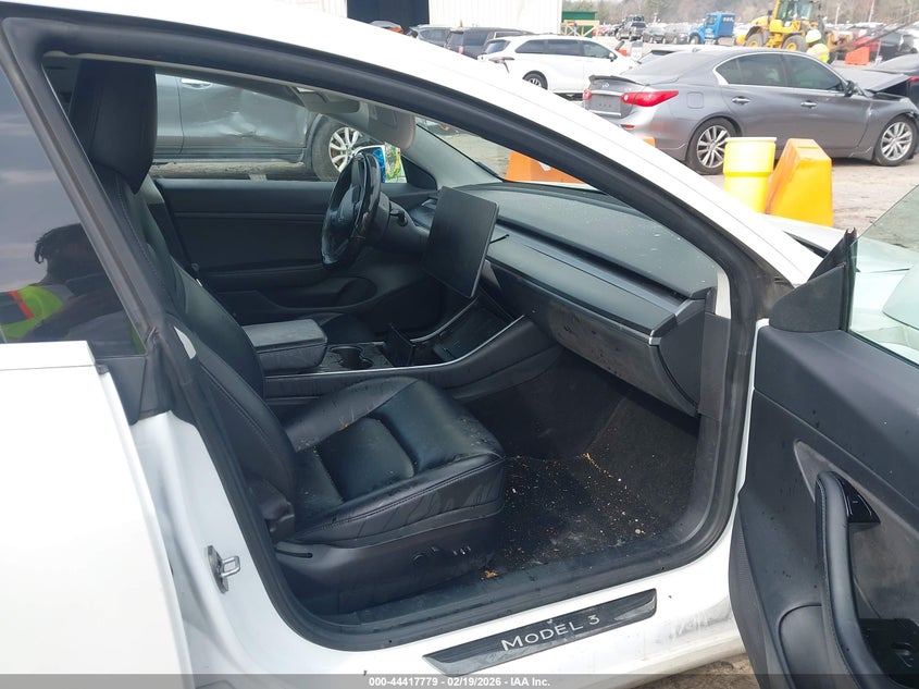 2020 Tesla Model 3 Standard Range Plus Rear-Wheel Drive/Standard Range Rear-Wheel Drive