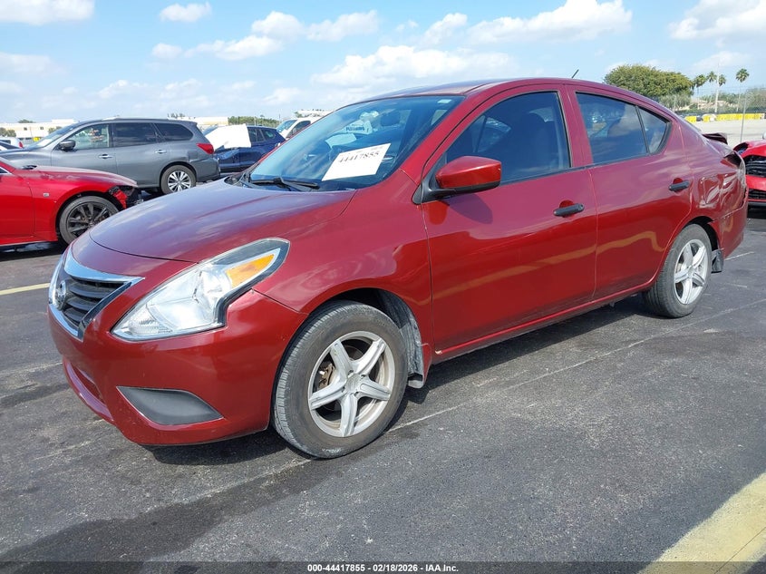 2017 Nissan Versa 1.6 S+