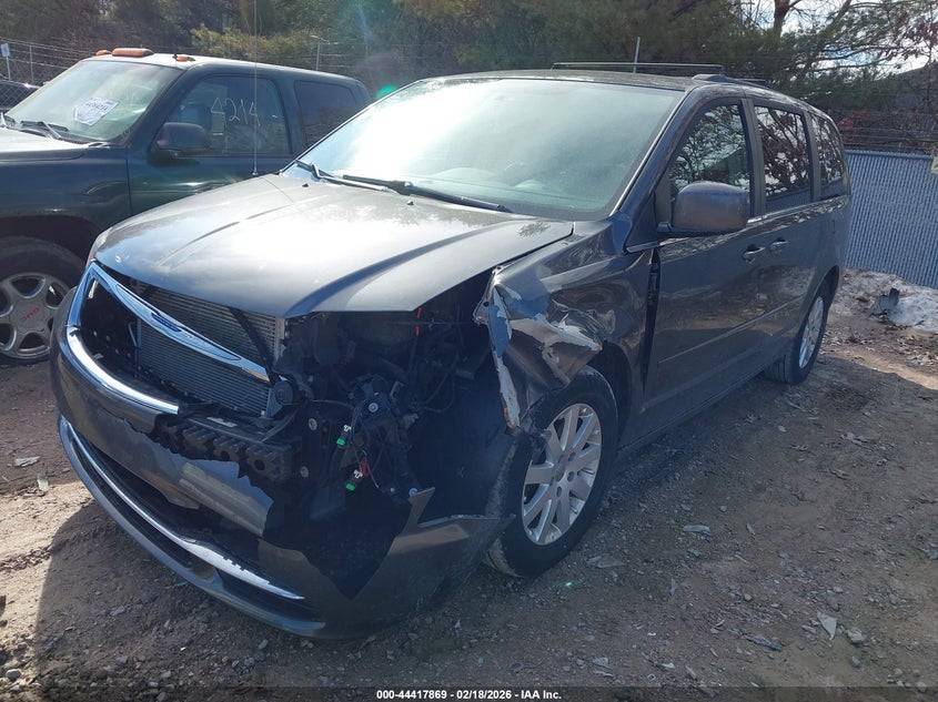 2016 Chrysler Town & Country Lx