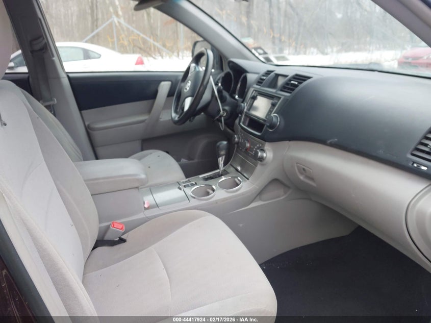 2013 Toyota Highlander Base V6