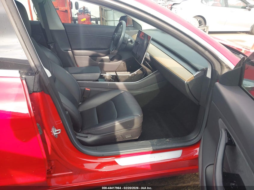 2018 Tesla Model 3 Long Range/Mid Range