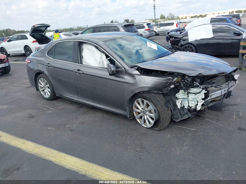 2020 Toyota Camry Le