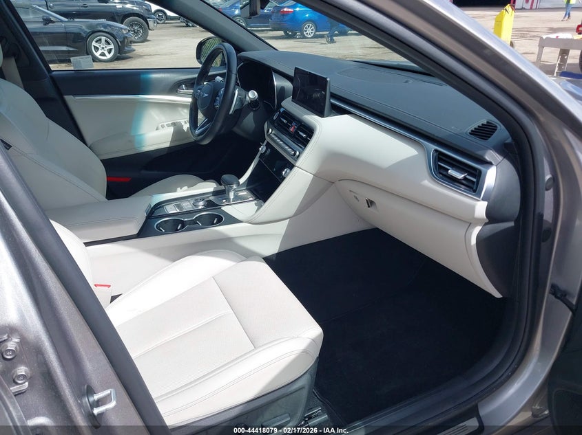 2025 Genesis G70 2.5T Awd