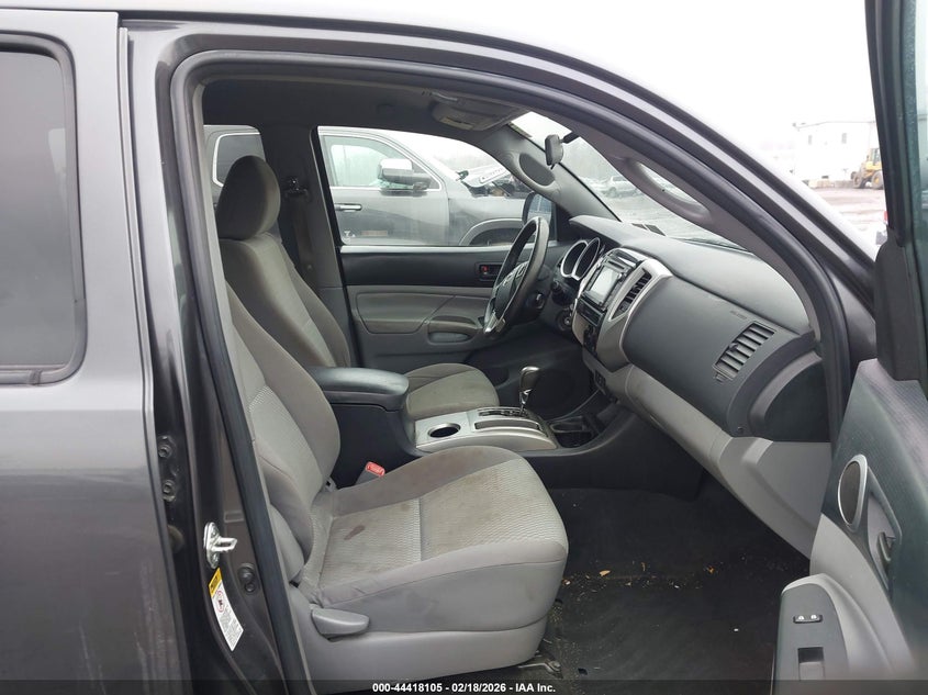 2015 Toyota Tacoma Base V6