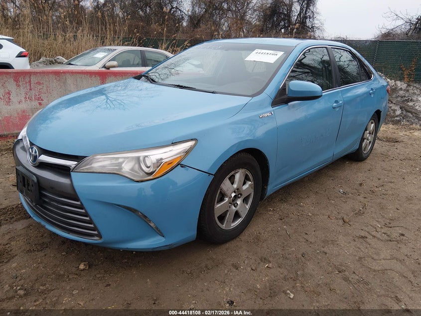 2015 Toyota Camry Hybrid Le