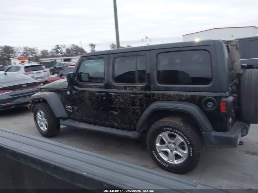 2020 Jeep Wrangler Unlimited Sport S 4X4 VIN: 1C4HJXDG0LW237637 Lot: 44418177