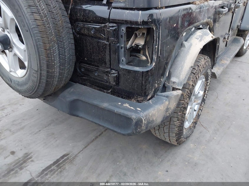 2020 Jeep Wrangler Unlimited Sport S 4X4 VIN: 1C4HJXDG0LW237637 Lot: 44418177