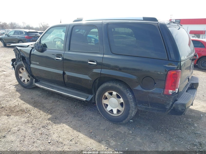 2004 Cadillac Escalade Standard