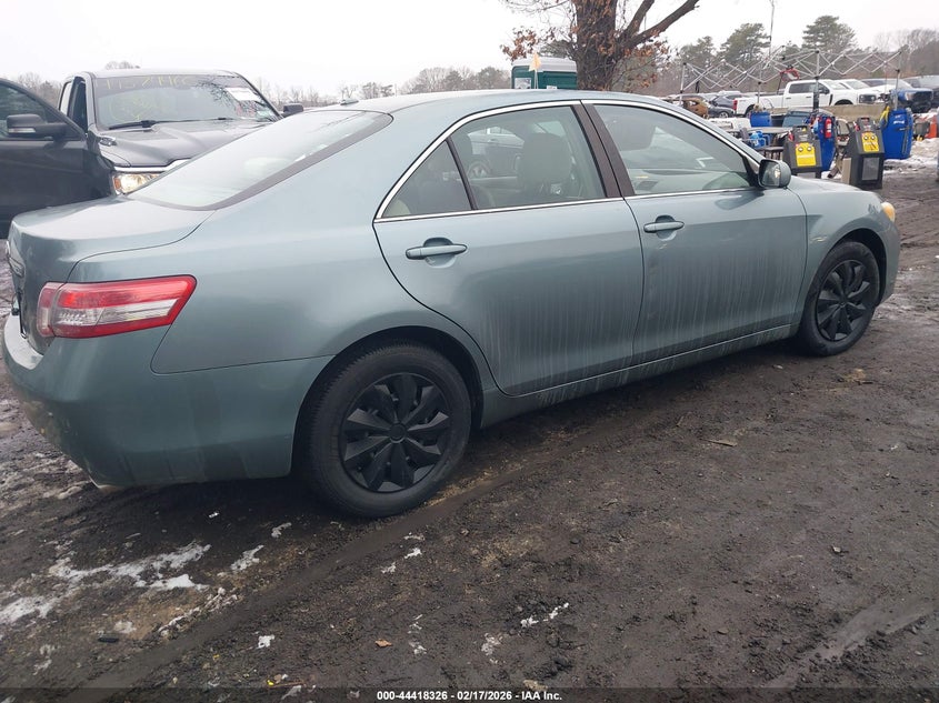 2010 Toyota Camry Le V6