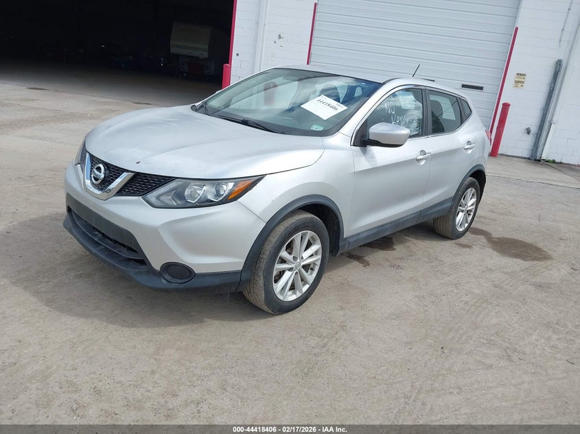 2017 Nissan Rogue Sport S