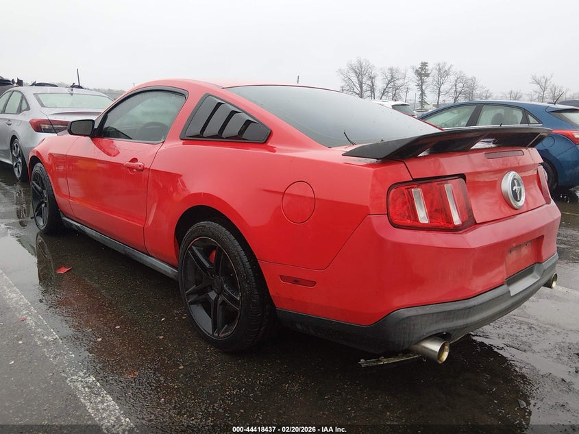 2010 Ford Mustang V6/V6 Premium