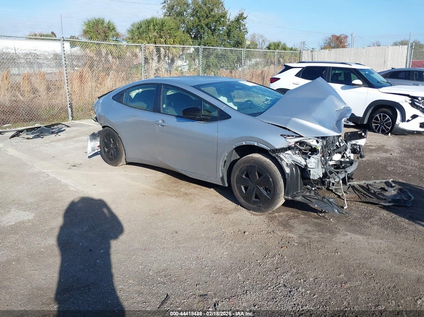 2025 TOYOTA PRIUS LE