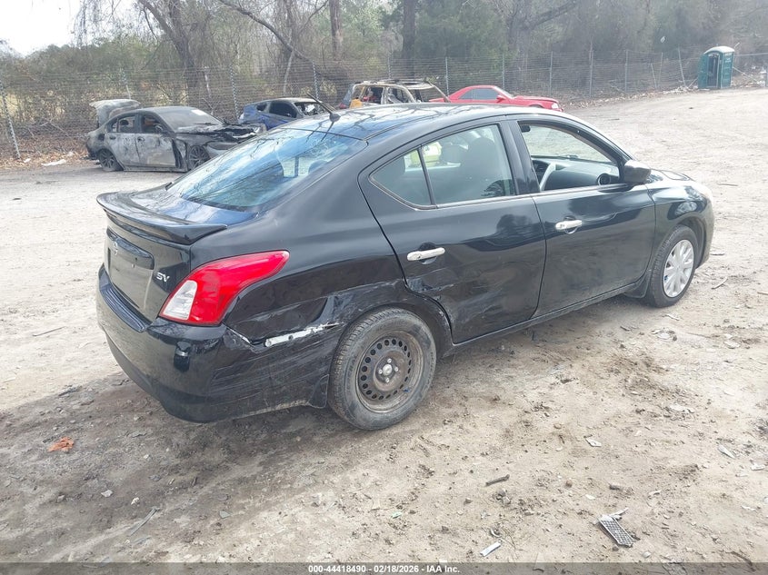 2017 Nissan Versa 1.6 Sv