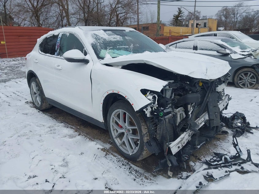 2019 Alfa Romeo Stelvio Ti Awd