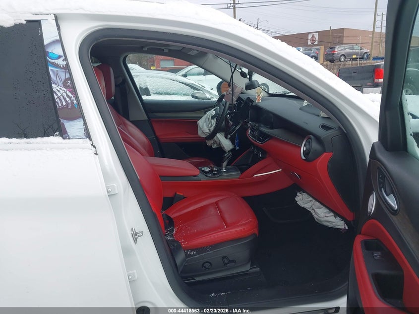 2019 Alfa Romeo Stelvio Ti Awd