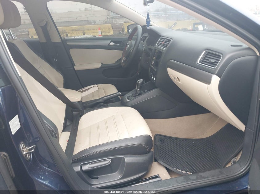 2012 Volkswagen Jetta 2.5L Sel Premium