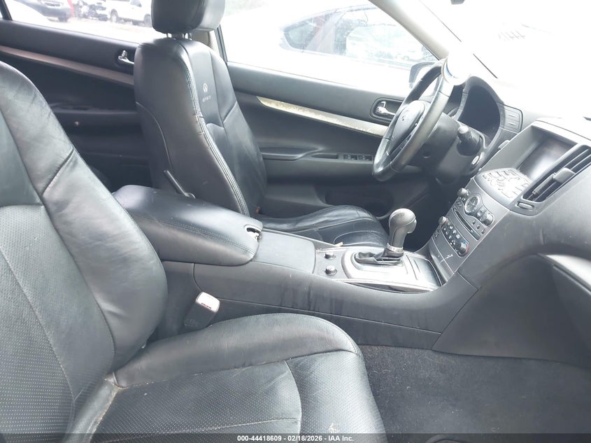 2010 Infiniti G37 Journey