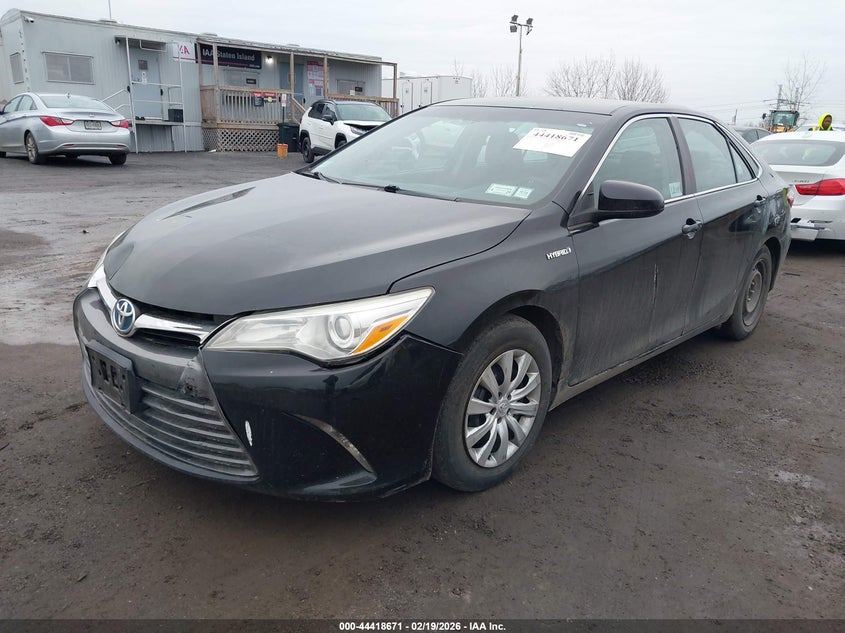 2015 Toyota Camry Hybrid Le