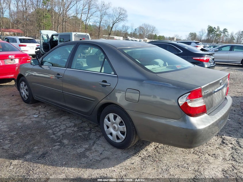 2004 Toyota Camry Le