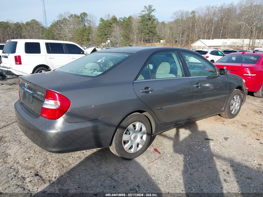 2004 Toyota Camry Le