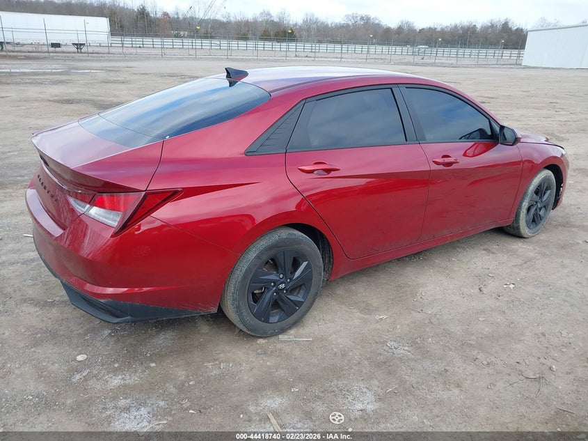 2023 Hyundai Elantra Sel