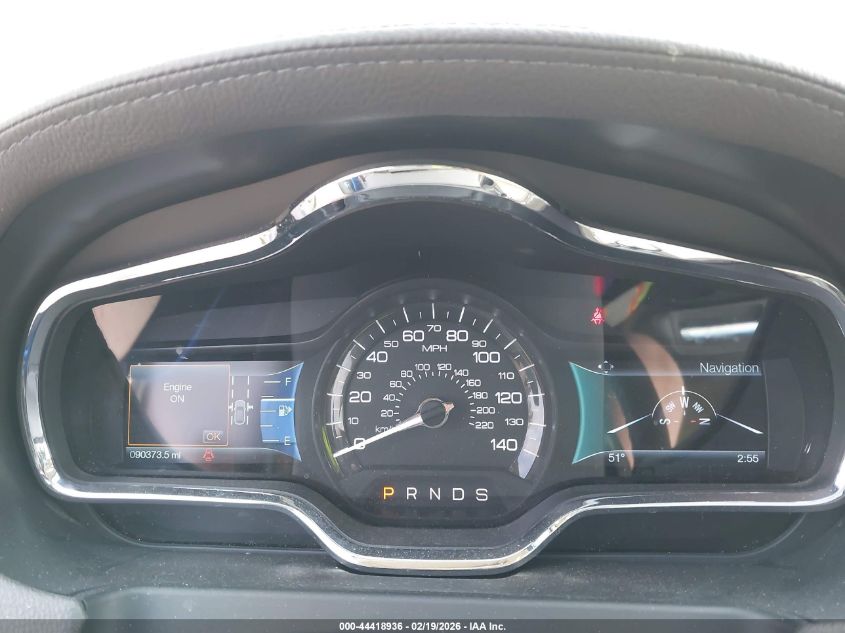 2018 Lincoln Mkt Reserve VIN: 2LMHJ5AT9JBL00352 Lot: 44418936