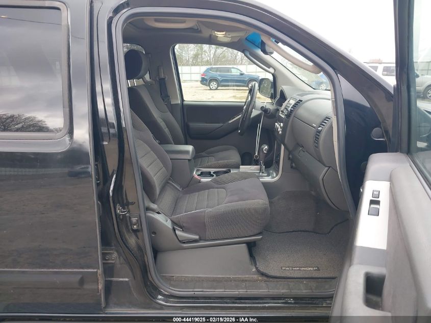 2005 Nissan Pathfinder Se