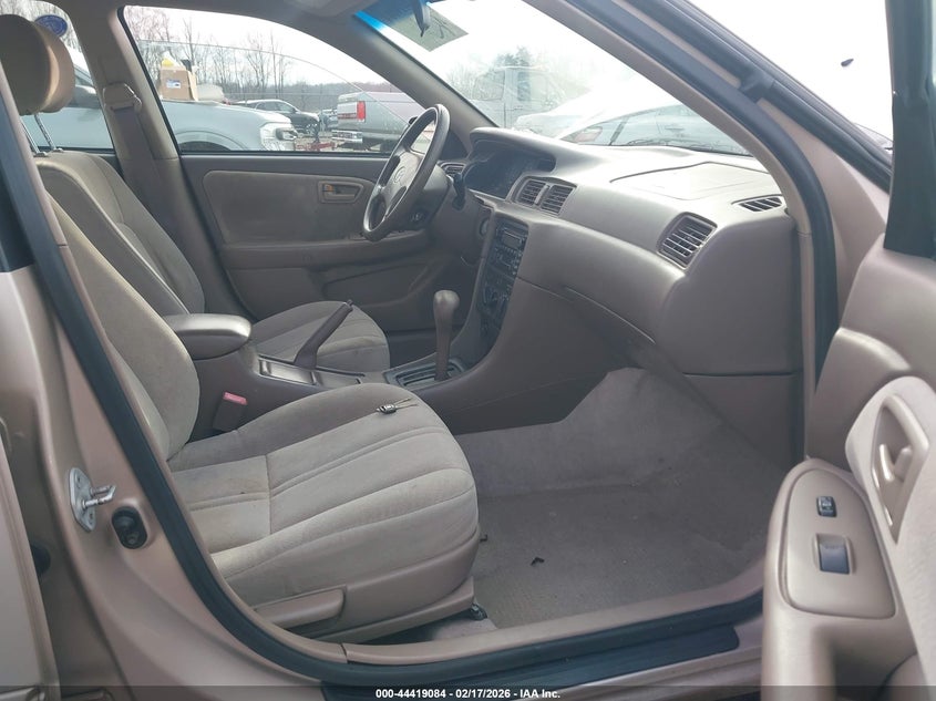 2000 Toyota Camry Ce