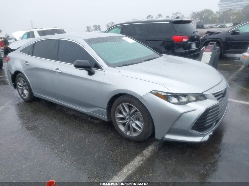 2019 Toyota Avalon Xle