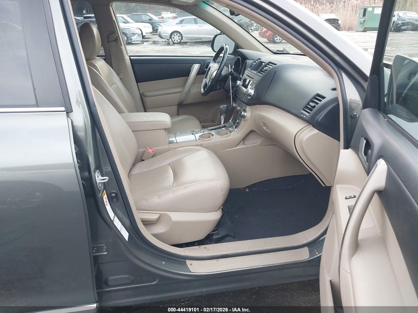 2012 Toyota Highlander Se V6