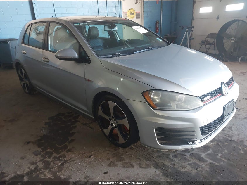 2015 Volkswagen Golf Gti 2.0T Se 4-Door