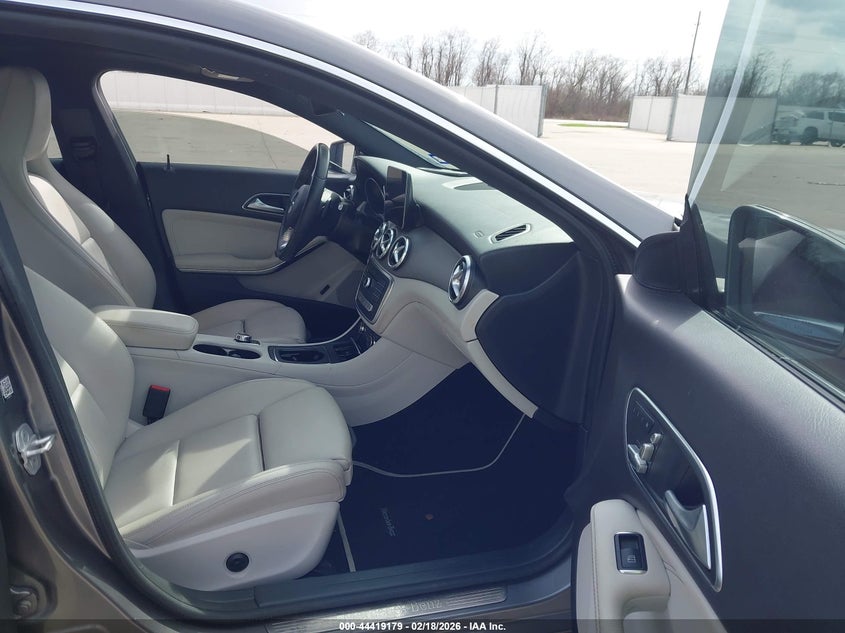 2018 Mercedes-Benz Cla 250