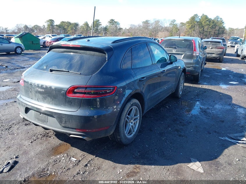 2018 Porsche Macan