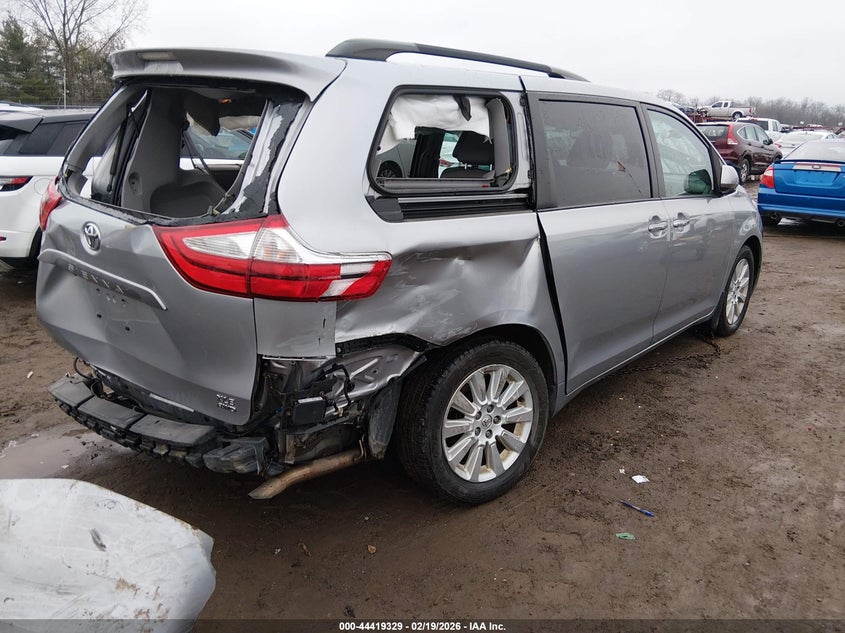 2015 Toyota Sienna Xle 7 Passenger