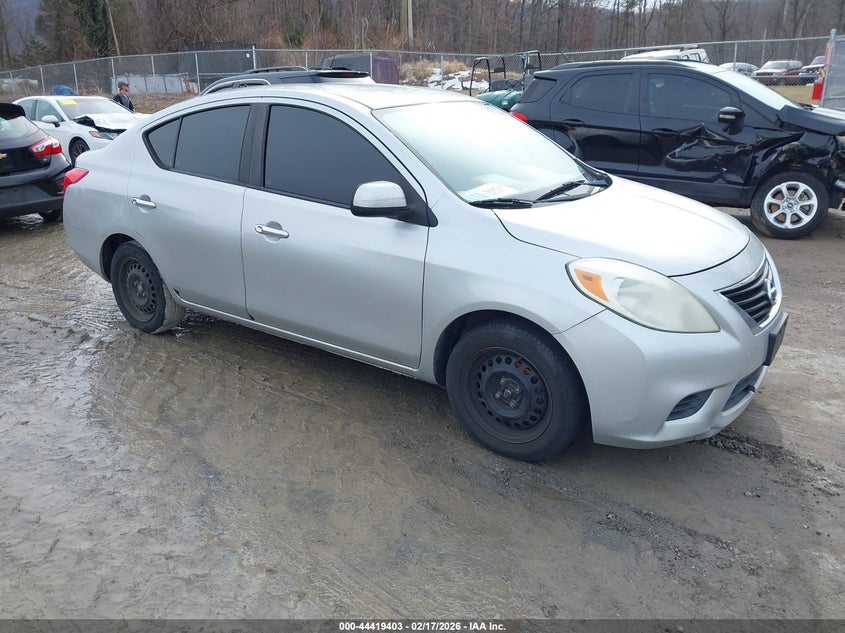 2012 Nissan Versa 1.6 Sv